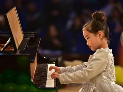 百色钢琴家教哪里找？